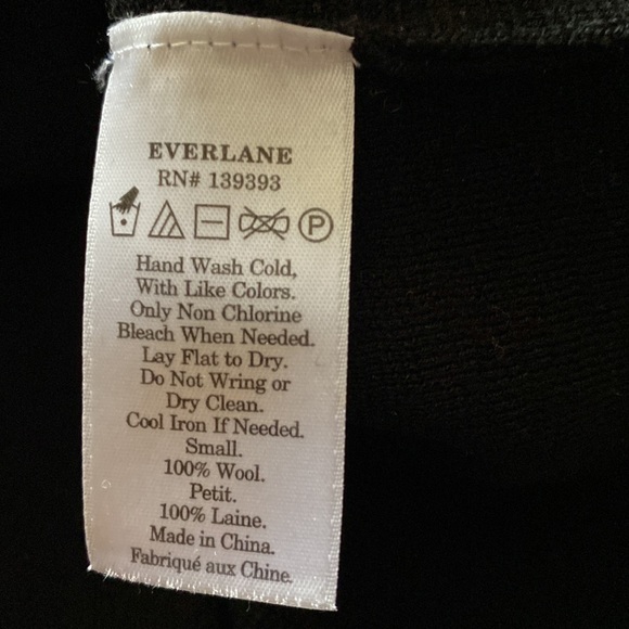 Everlane The Lux Wool Square black turtleneck no longer available/keeping - Picture 4 of 9